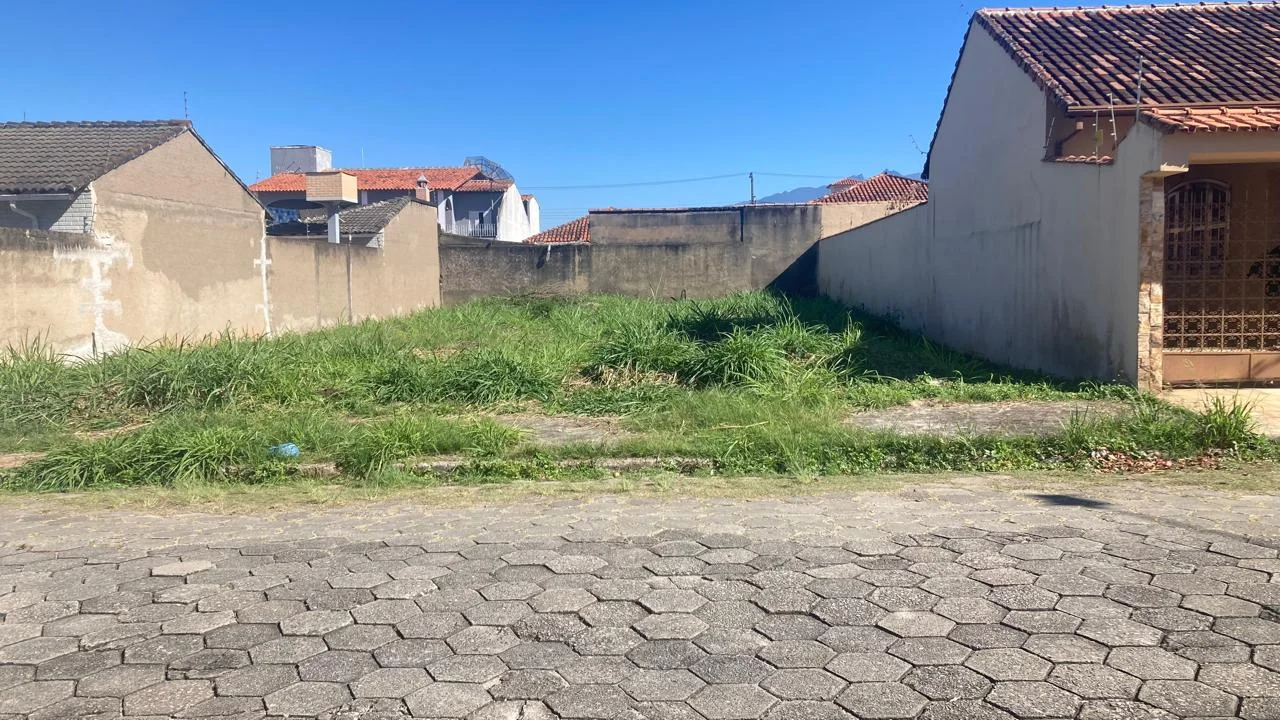 TERRENOS PRONTOS PARA CONSTRUIR - BAIRRO MONTESE - RESENDE -RJ