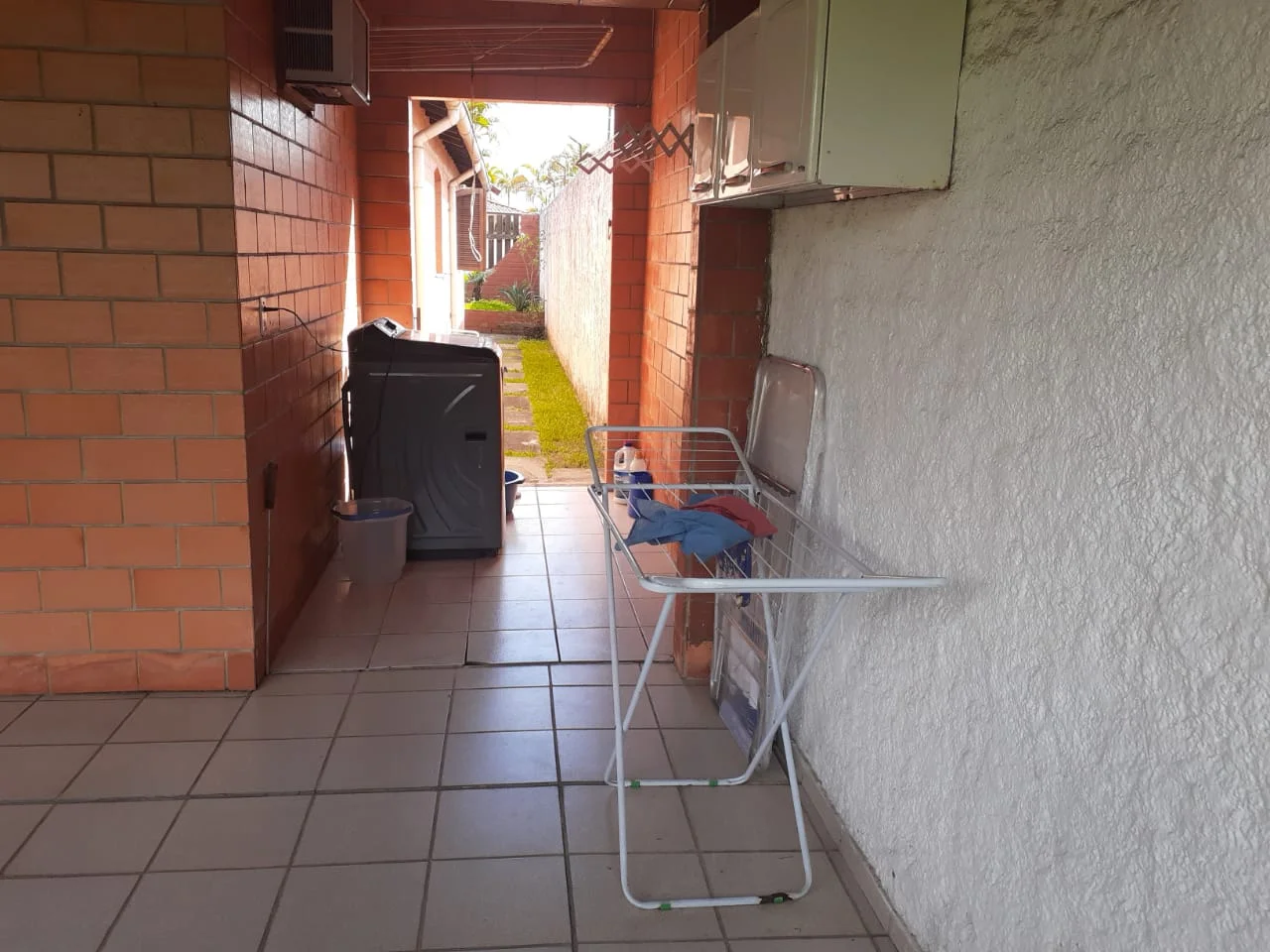 CASA À VENDA - OPORTUNIDADE