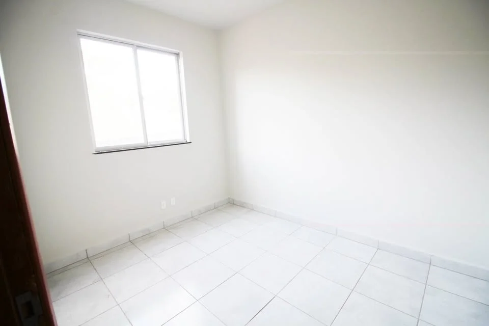APARTAMENTO 70m² + GARAGEM COBERTA ESTRADA REAL